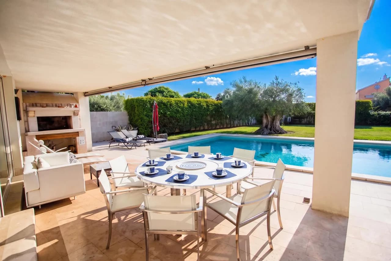 Villa Lara With Pool Walk To Sea photo 2