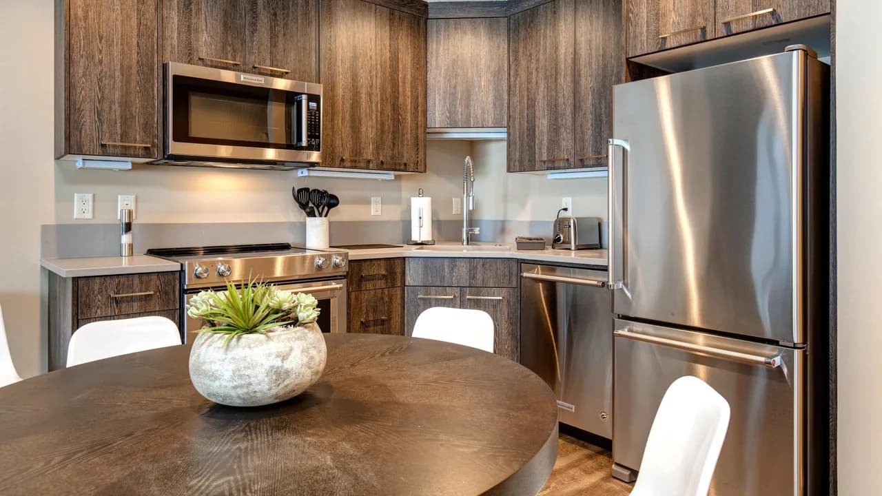 Spacious Mountain Escape Built for Ski Adventures 33 photo 3
