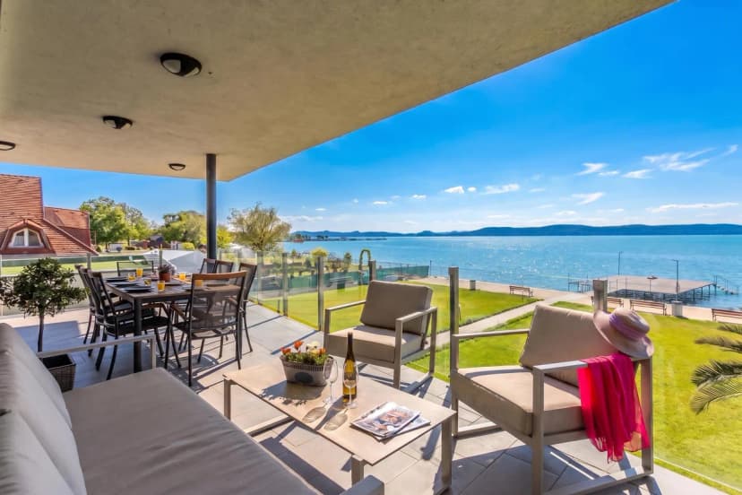 Lelle Marine-Hanna Pool Apartment