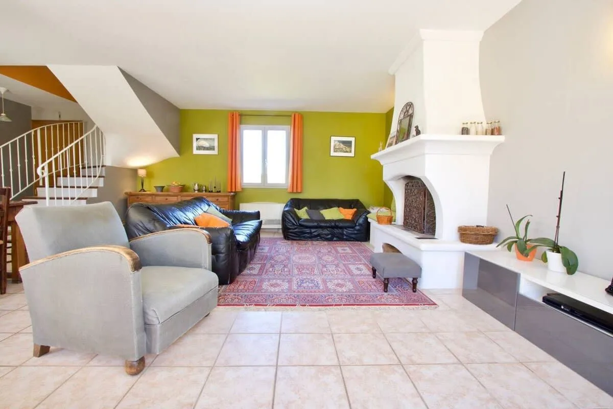 Charmante Et Belle Villa Dans Un Emplacement Parfait, photo 2