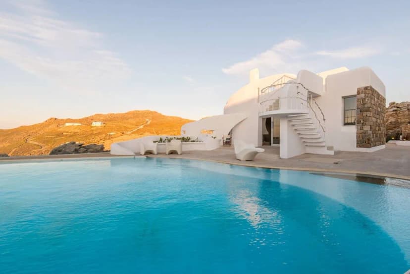 Superior Villa With Beautiful Pool & Jacuzzi