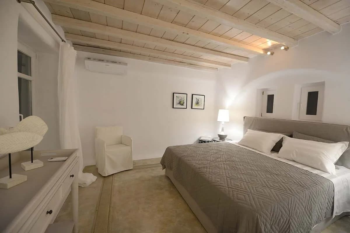 Besondere 4-Zimmer-Villa mit Meerblick, Foto 3