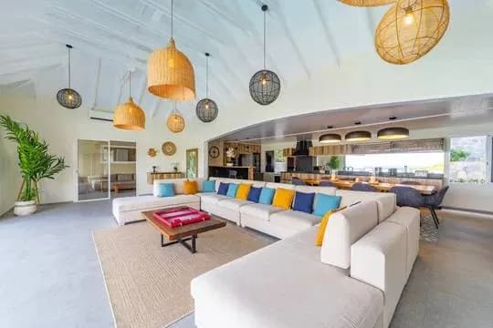 Amazing 5 BR Villa photo 4