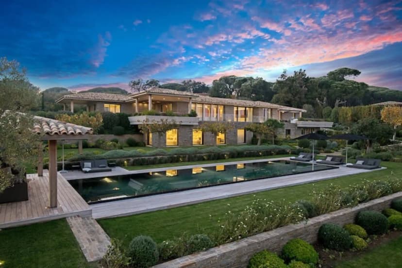 Exquisite Classy Villa close to City Center