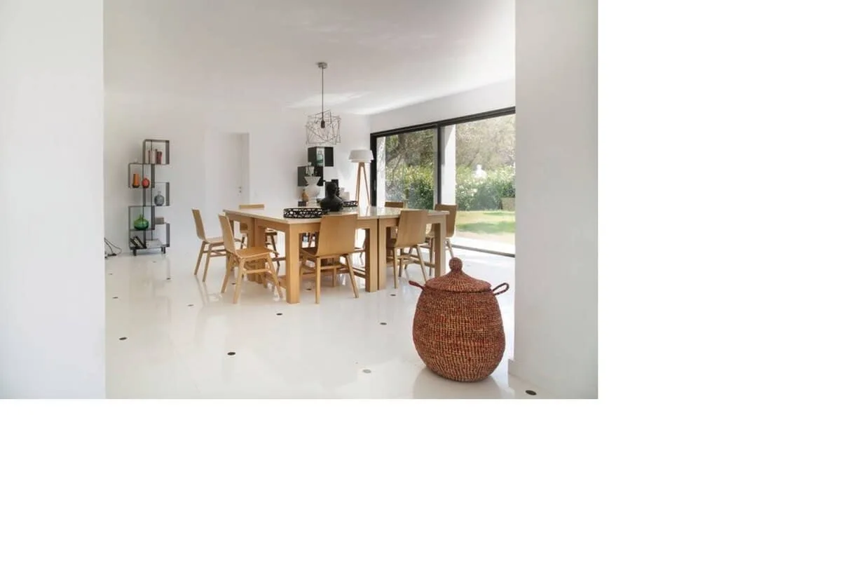 Belle Villa avec un Énorme Jardin, photo 2