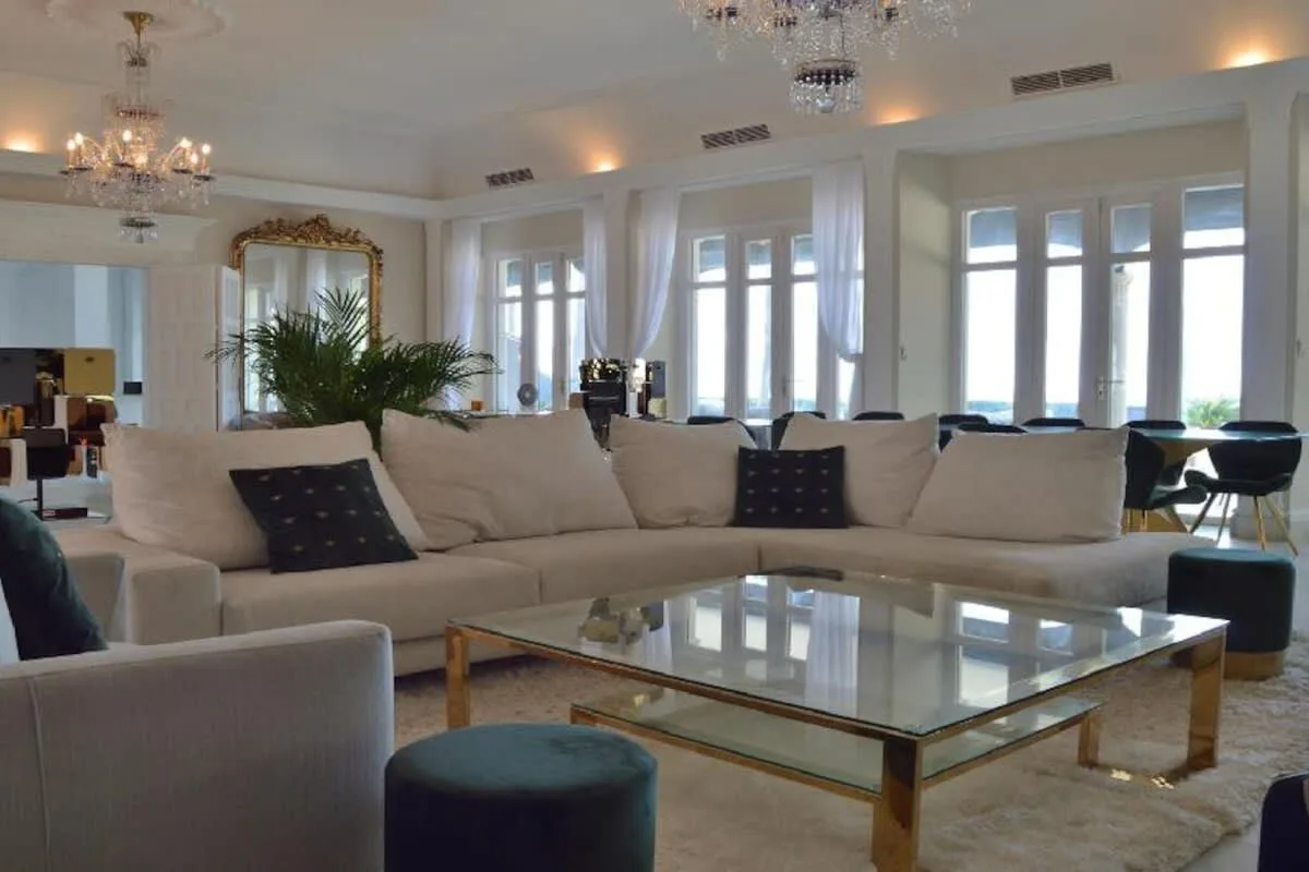 Die beste Villa in Los Monteros mit balinesischem Flair, Foto 3