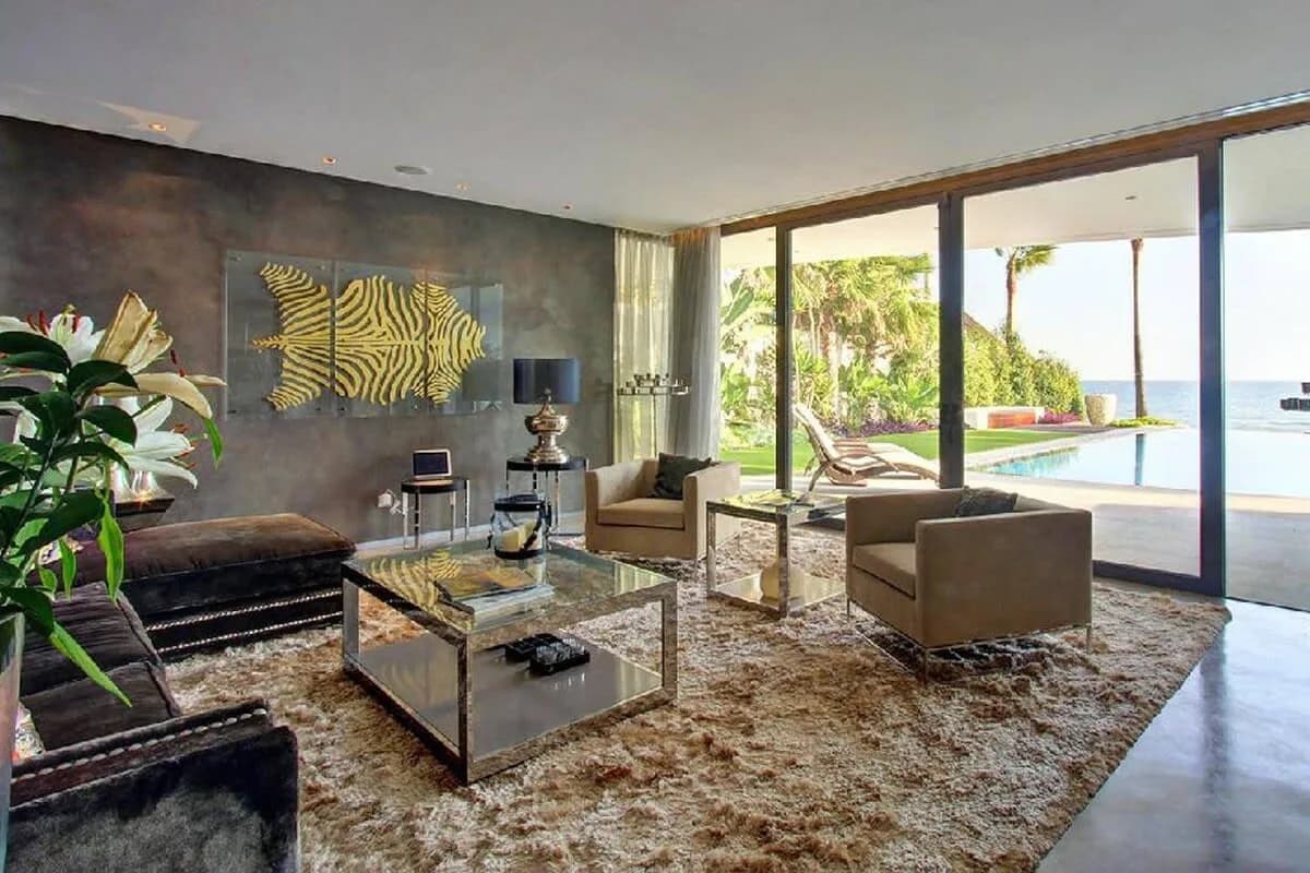 Luxuriöse Frontliner-Villa im Zentrum von Marbella, Foto 5
