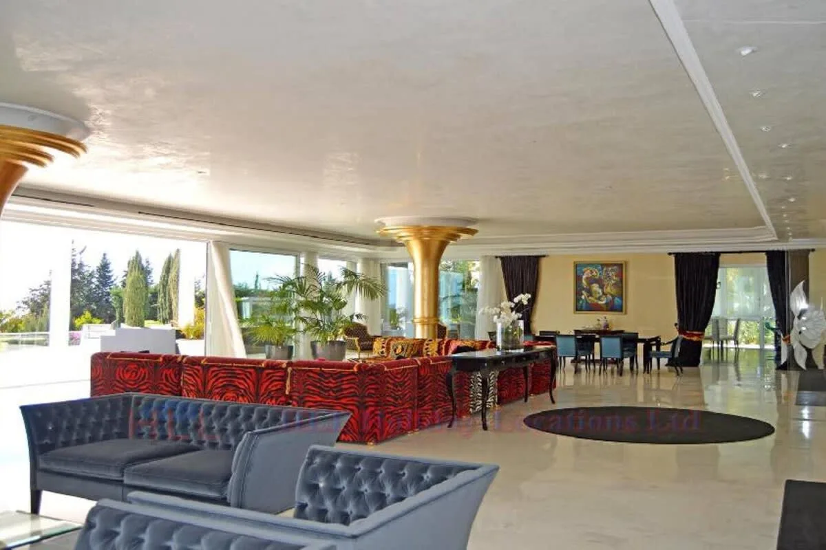 Außergewöhnlich feinste Villa in Sierra Blanca, Foto 3