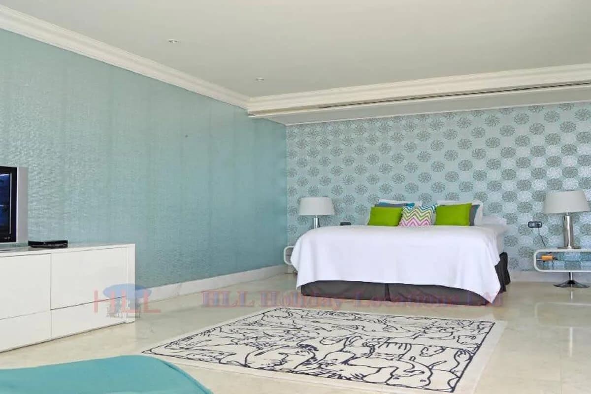 Außergewöhnlich feinste Villa in Sierra Blanca, Foto 5