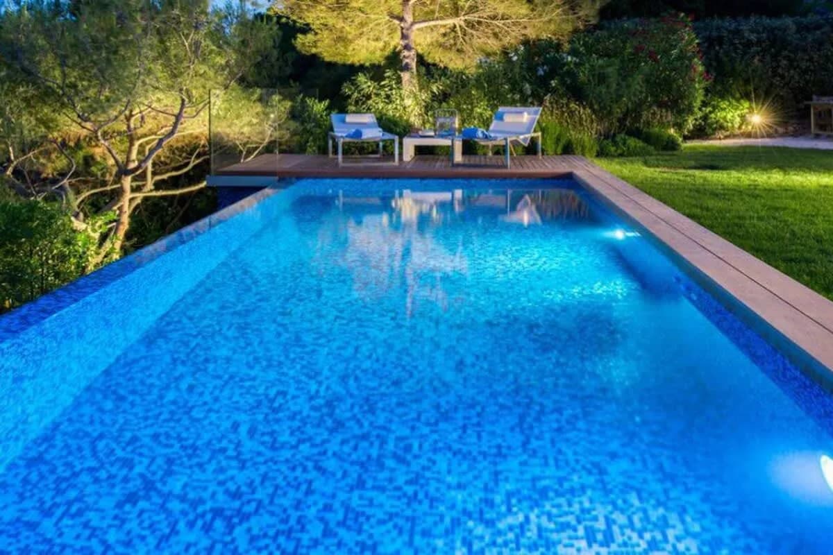 Secret Refuge Villa with Direct Access to Sea photo 5