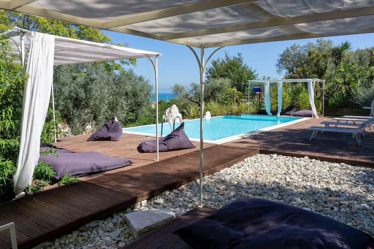 Einzigartige Wohnvilla - Mächtig und Elegant, Foto 3