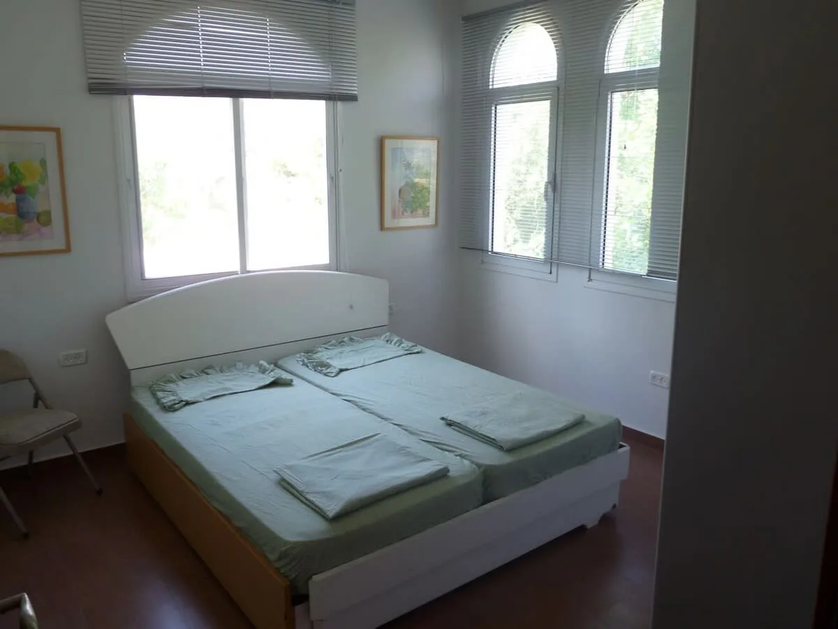 8 Br Kosher Villa with Panoramic Sea Views photo 3