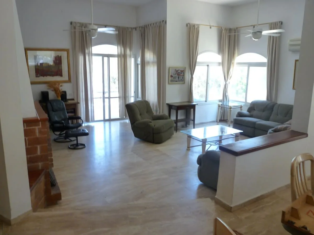 8 Br Kosher Villa with Panoramic Sea Views photo 4