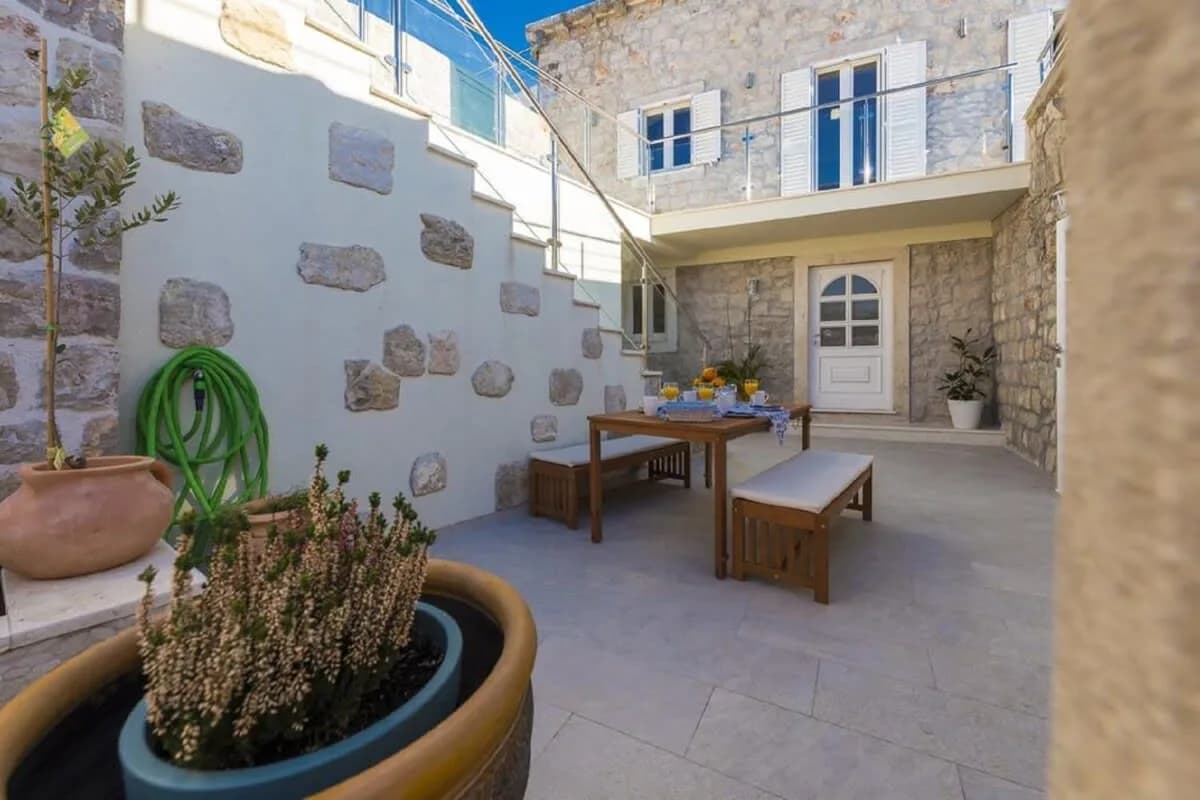 VILLA DE LUXE AVEC TERRASSE OUVERTE ET VUES SUR LA MER, photo 5