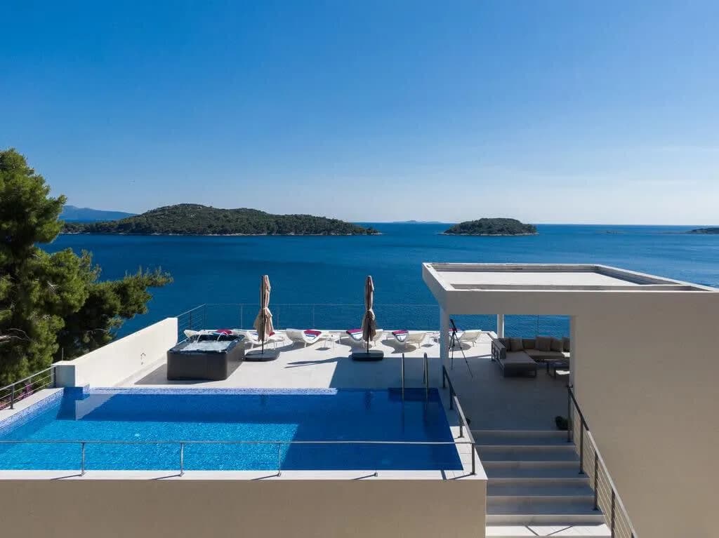 La meilleure villa de Prizba près de la plage de Ratak, photo 2
