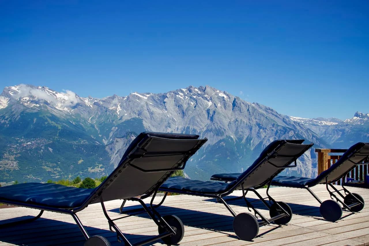 Chalet de Luxe avec Spa Privé à Riddes, photo 2