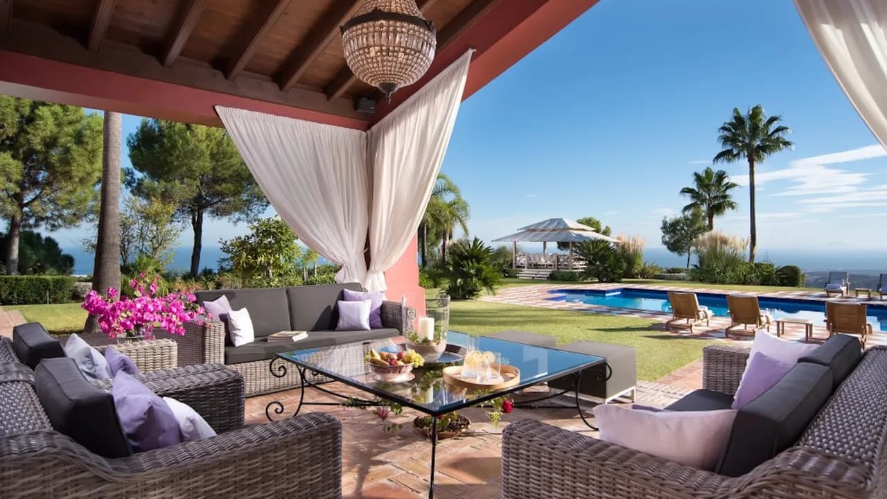 Elegante Innenräume Villa in der Nähe des Banus-Hafens, Foto 3