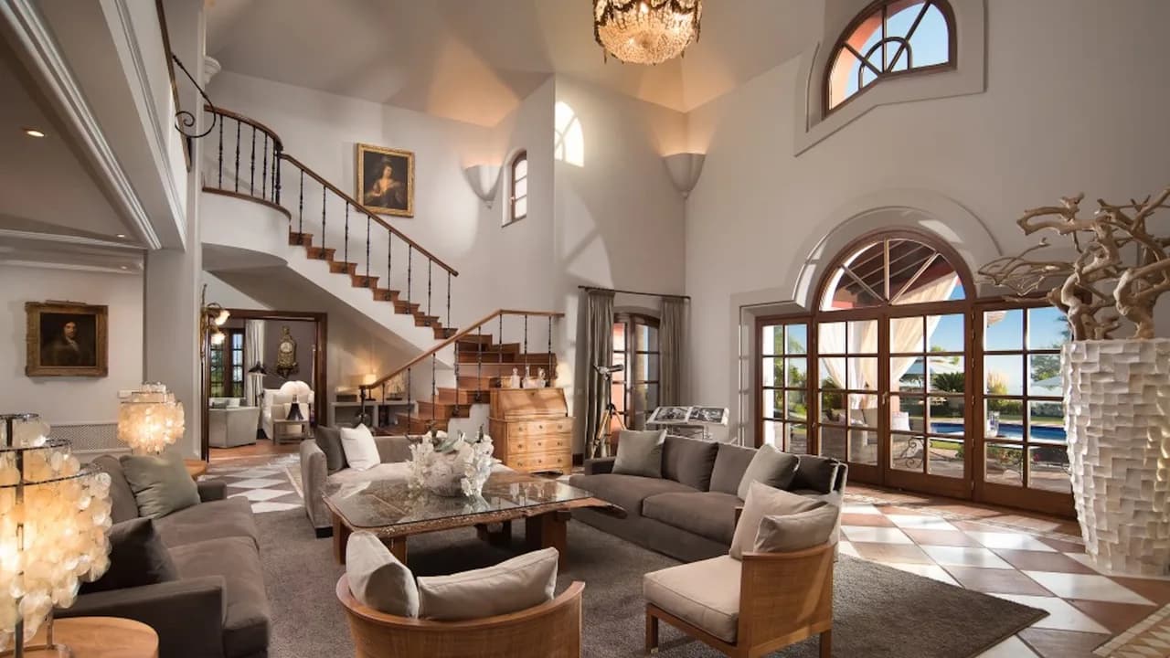 Elegante Innenräume Villa in der Nähe des Banus-Hafens, Foto 4