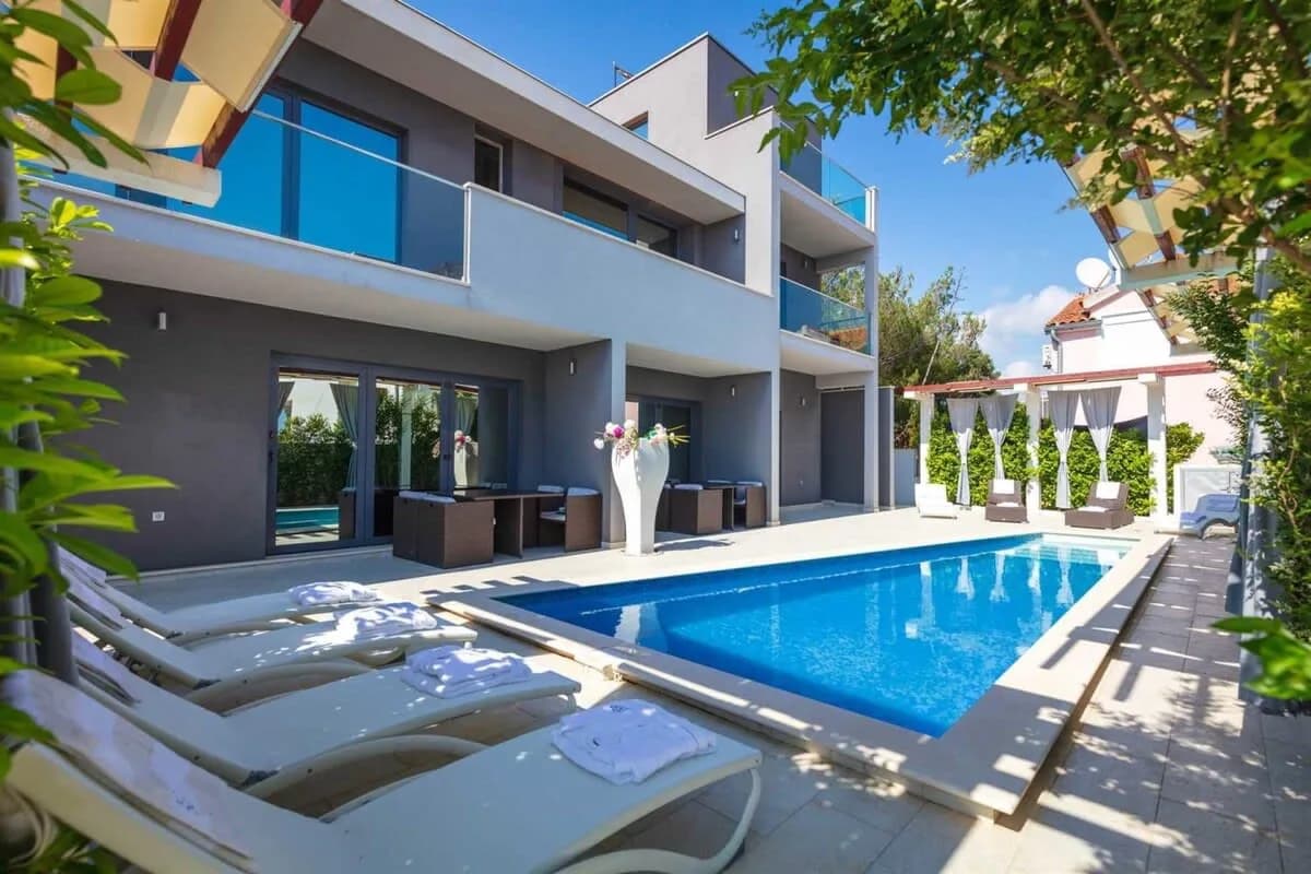 Villa de Vacaciones Prestige con Hermosa Piscina y Área de BBQ