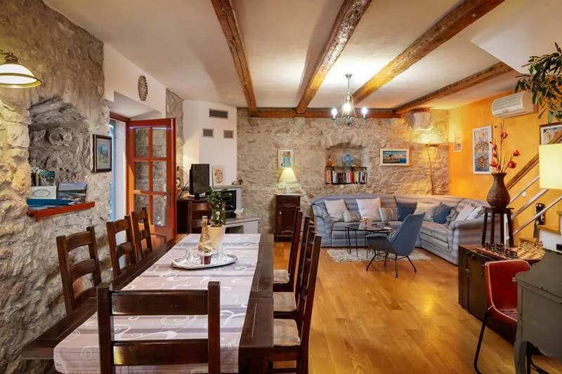 Elegante Villa Privada con Tenis de Mesa, foto 5