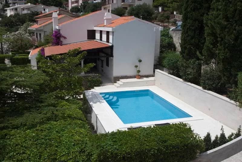 Charming Two Story Villa with Beautiful Nature View