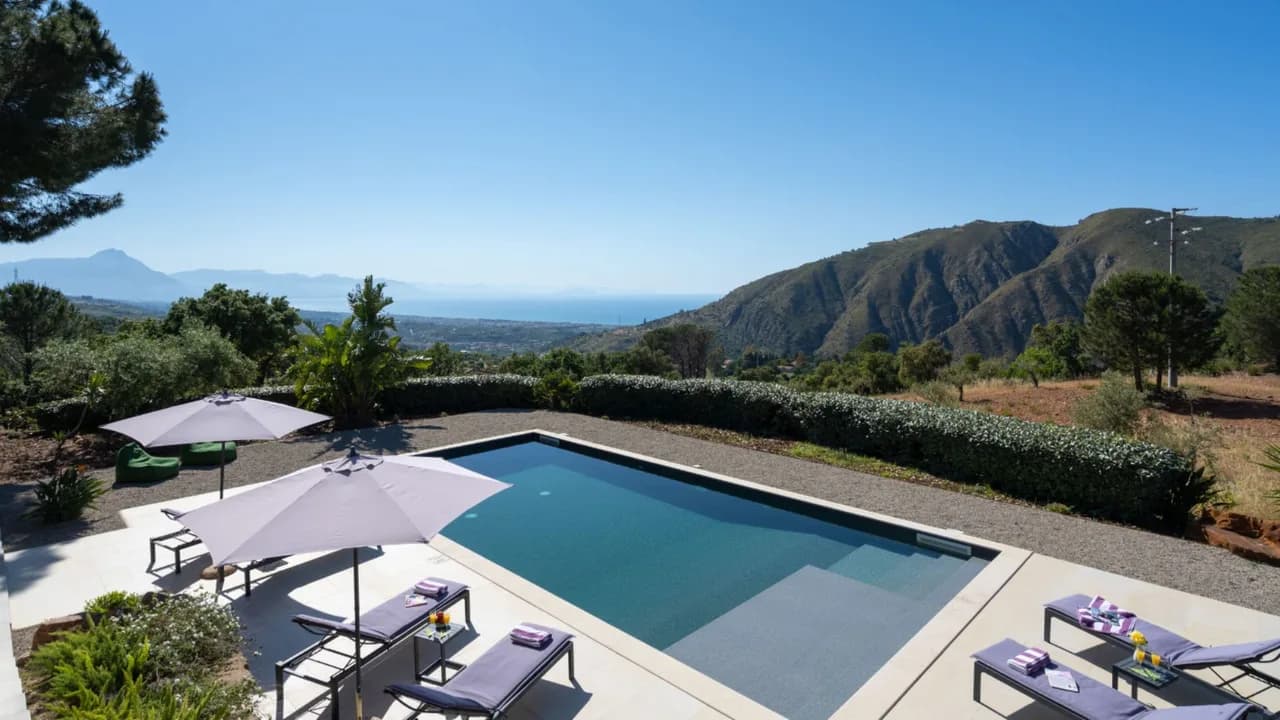 Destacada Villa Deluxe con Jardín en Terraza y Piscina, foto 5