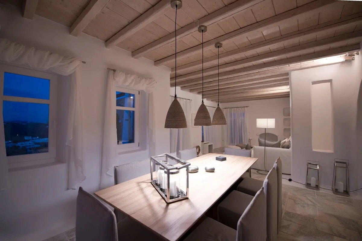 Luxuriöse 4-Zimmer-Villa mit Pool, Foto 4