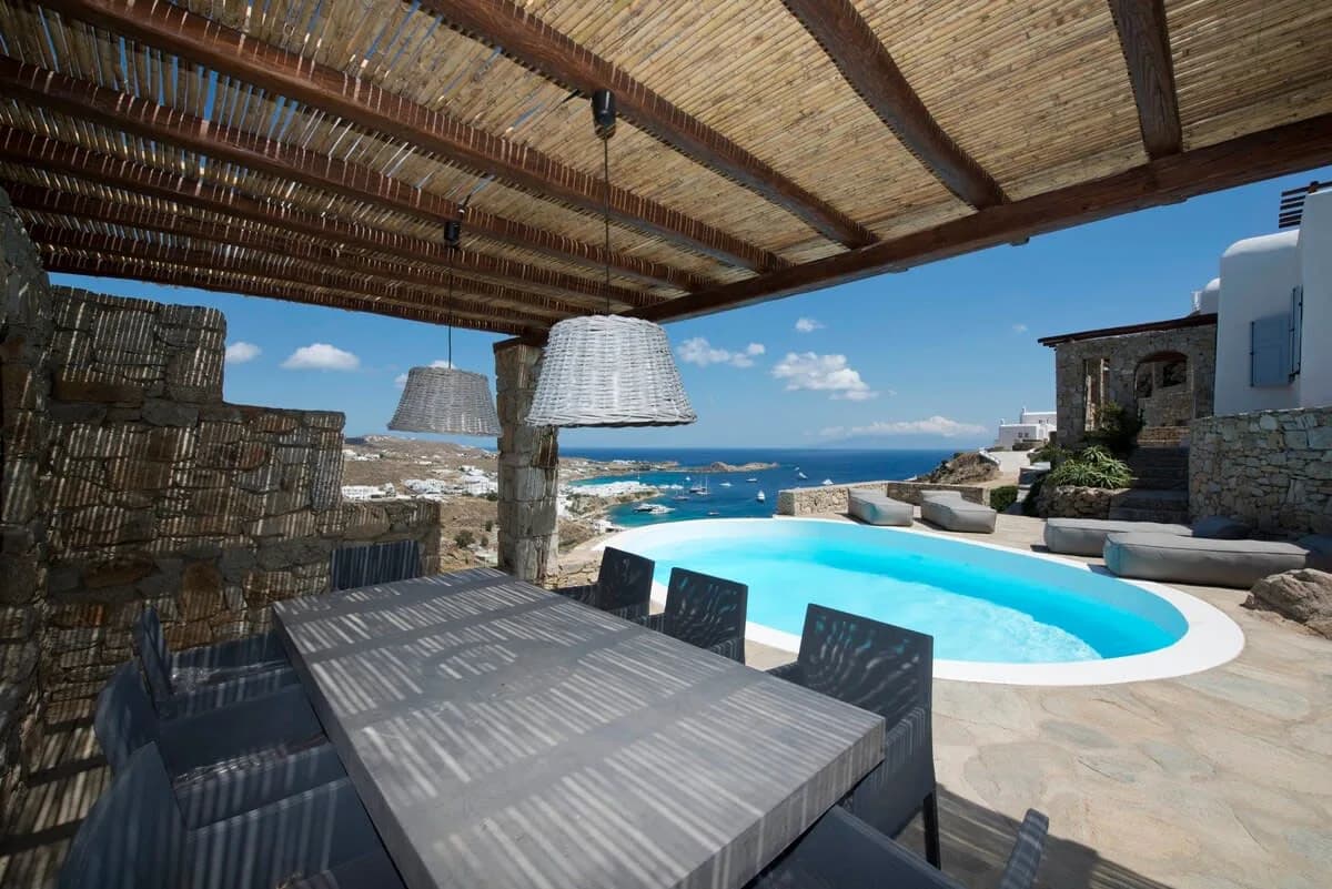 Luxuriöse 4-Zimmer-Villa mit Pool, Foto 5