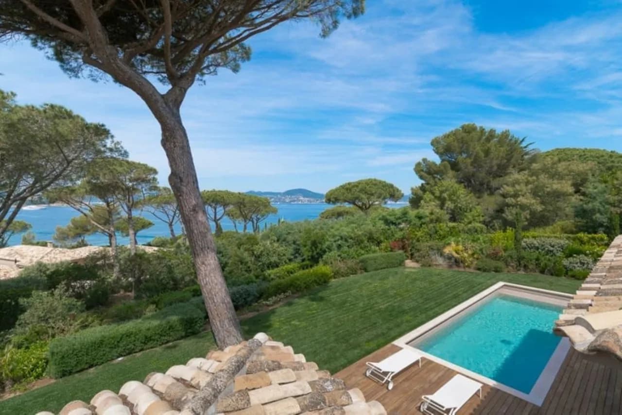 Eine fantastische Villa neben einem schönen Hain, Foto 4