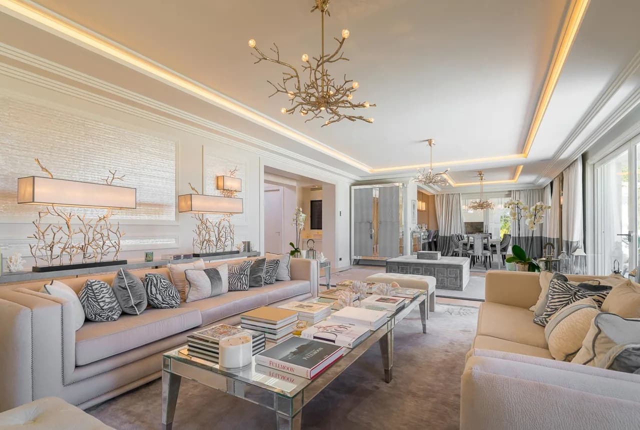 Hervorragende luxuriöse neue Villa mit Blick auf die Bucht, Foto 2