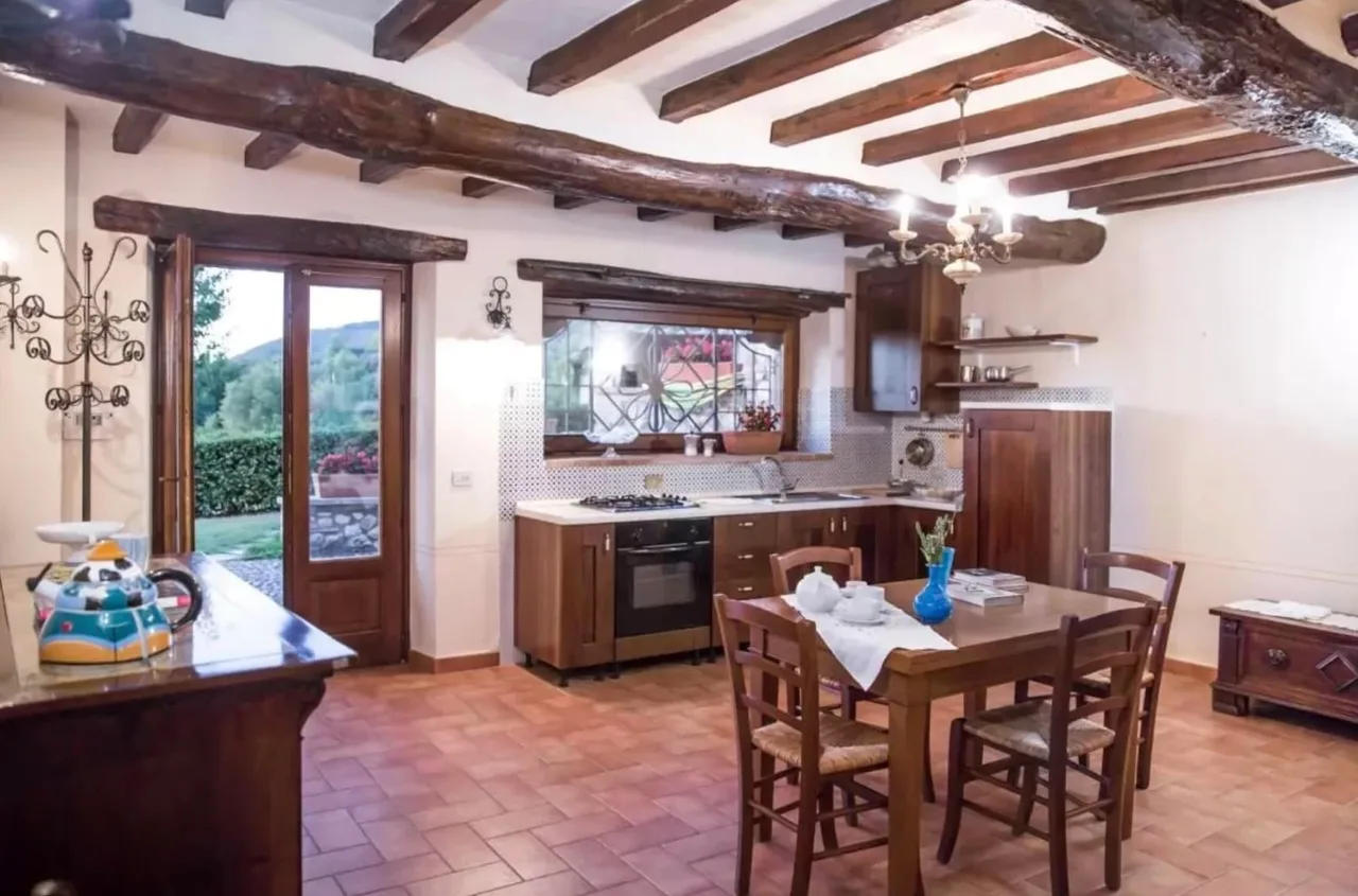 Elegante Villa auf dem Land mit Schwimmbad, Foto 4