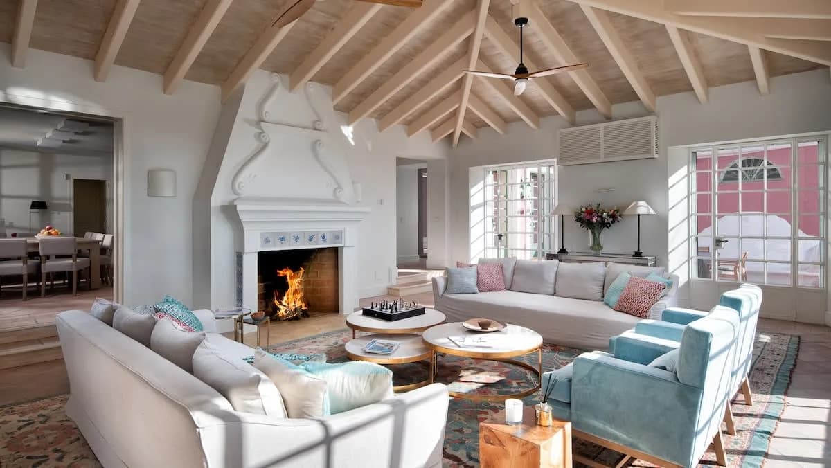 Incroyable Villa de Style Traditionnel Avec Piscine, photo 3