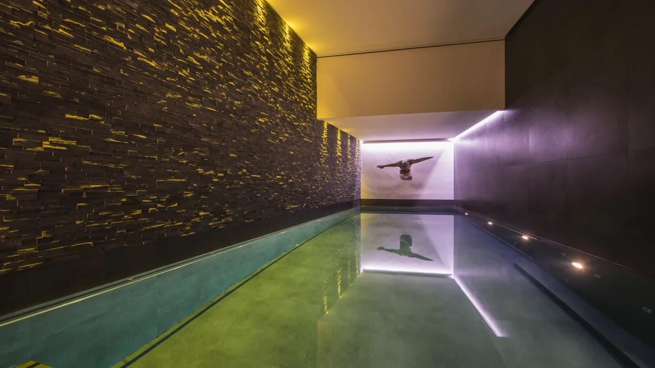 Duplex Élégant avec une Superbe Piscine et Spa Commun, photo 3