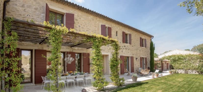 Fresh Grape Farmhouse in a Perfect Location