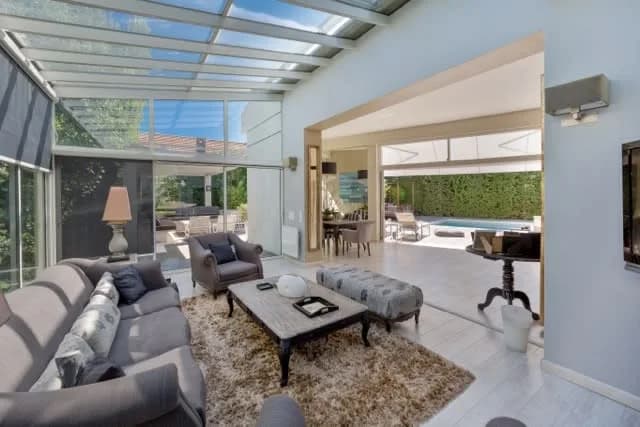 Propiedad Exclusiva Compuesta por 3 Villas, foto 2