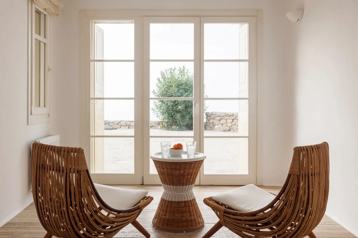 Elegante Villa mit spektakulärem Pool, Foto 2