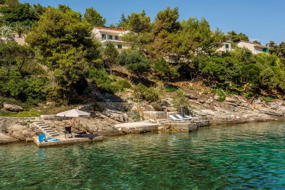 Beautiful Stone Built Villa With Sea View photo 5