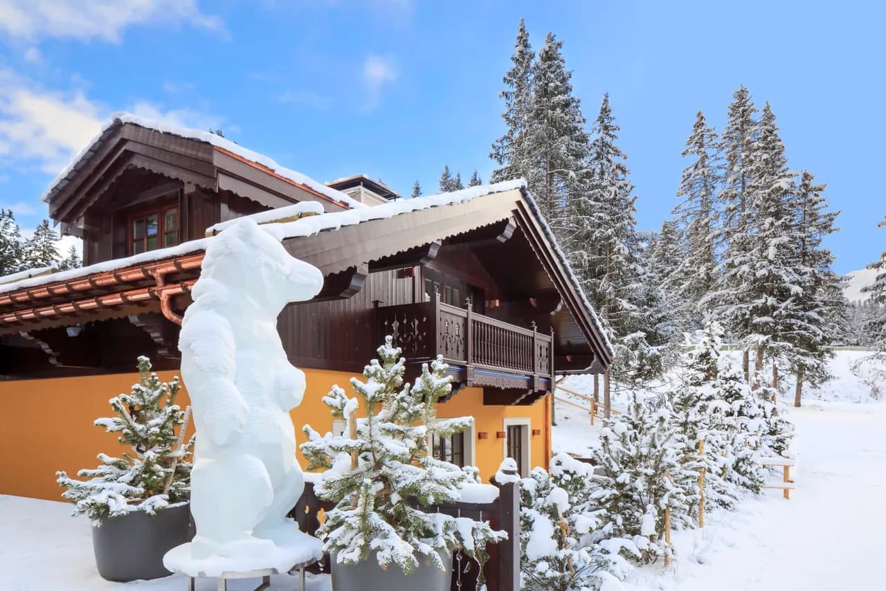 Chalet Snow Mount con Interiores Vibrantes, foto 2