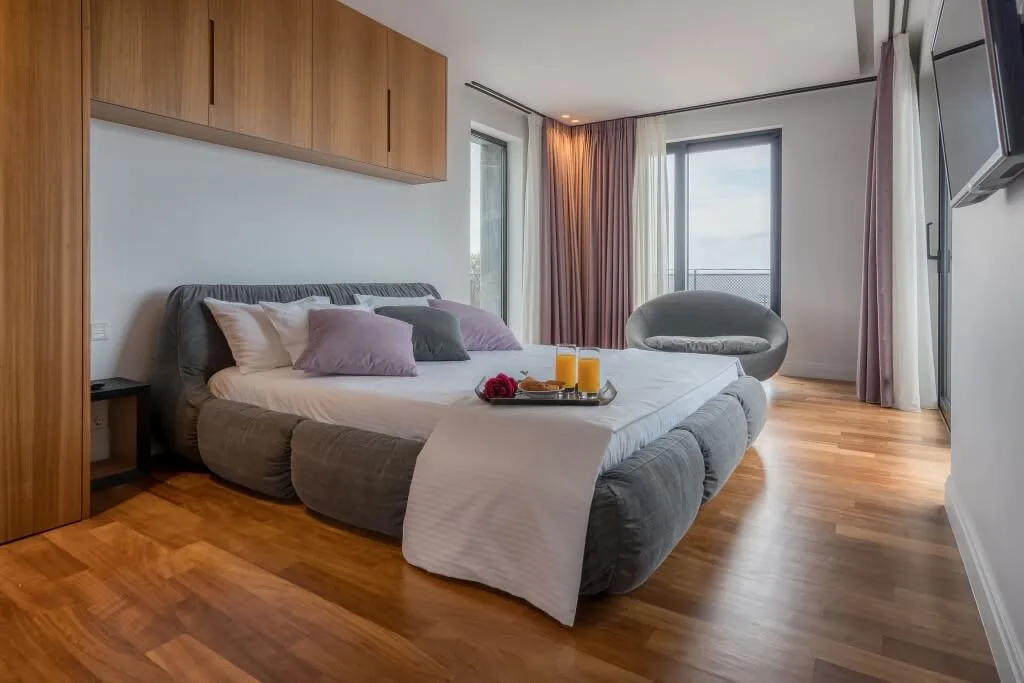 Prestige Familienvilla mit Weinkeller, Foto 3