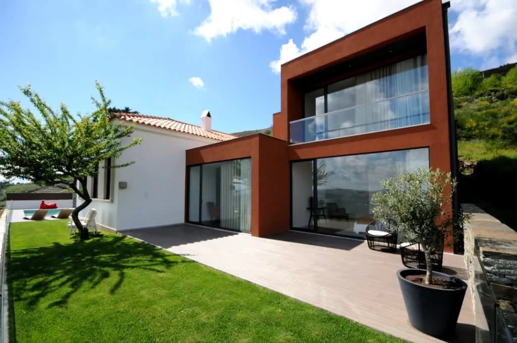 Brillante Villa Prime au Sommet de la Colline, photo 5
