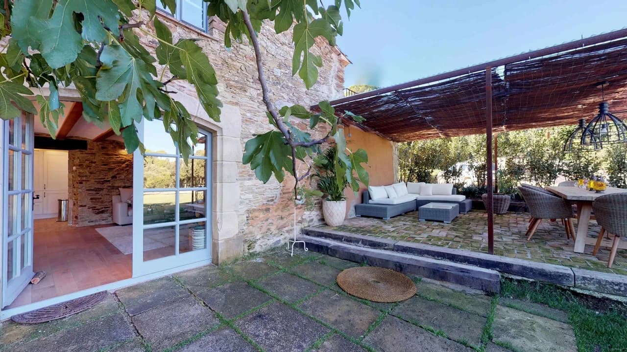 Peaceful Villa with Pool And Fantasic Views photo 5