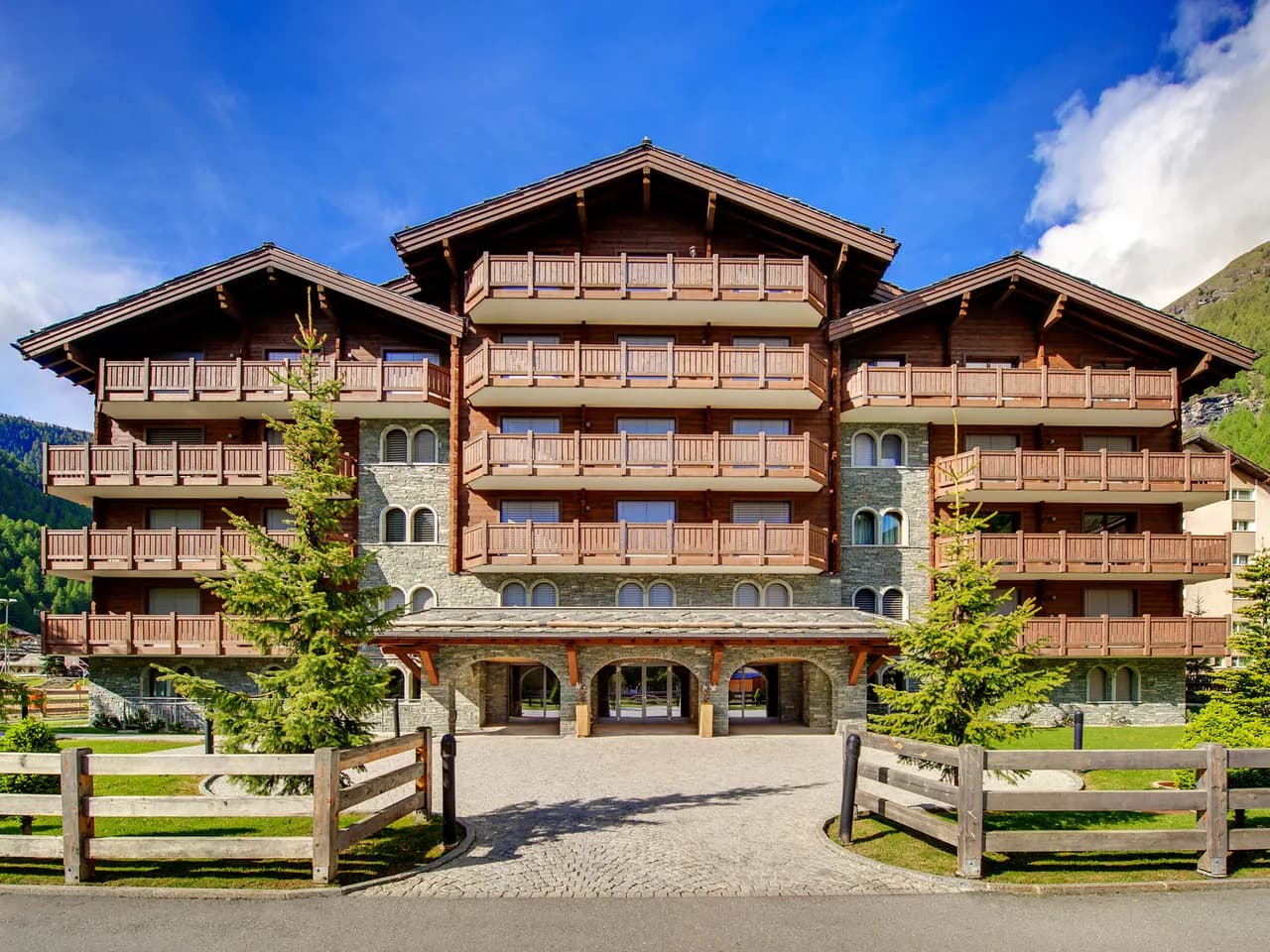 Perfekte, geräumige Wohnung neben den Eislaufbahnen, Foto 5