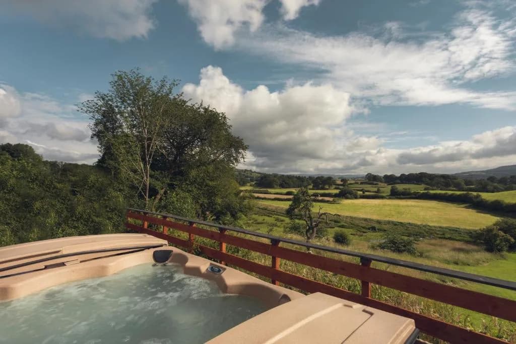 Elegant Six Bedroom House in Crosthwaite and Lyth photo 3