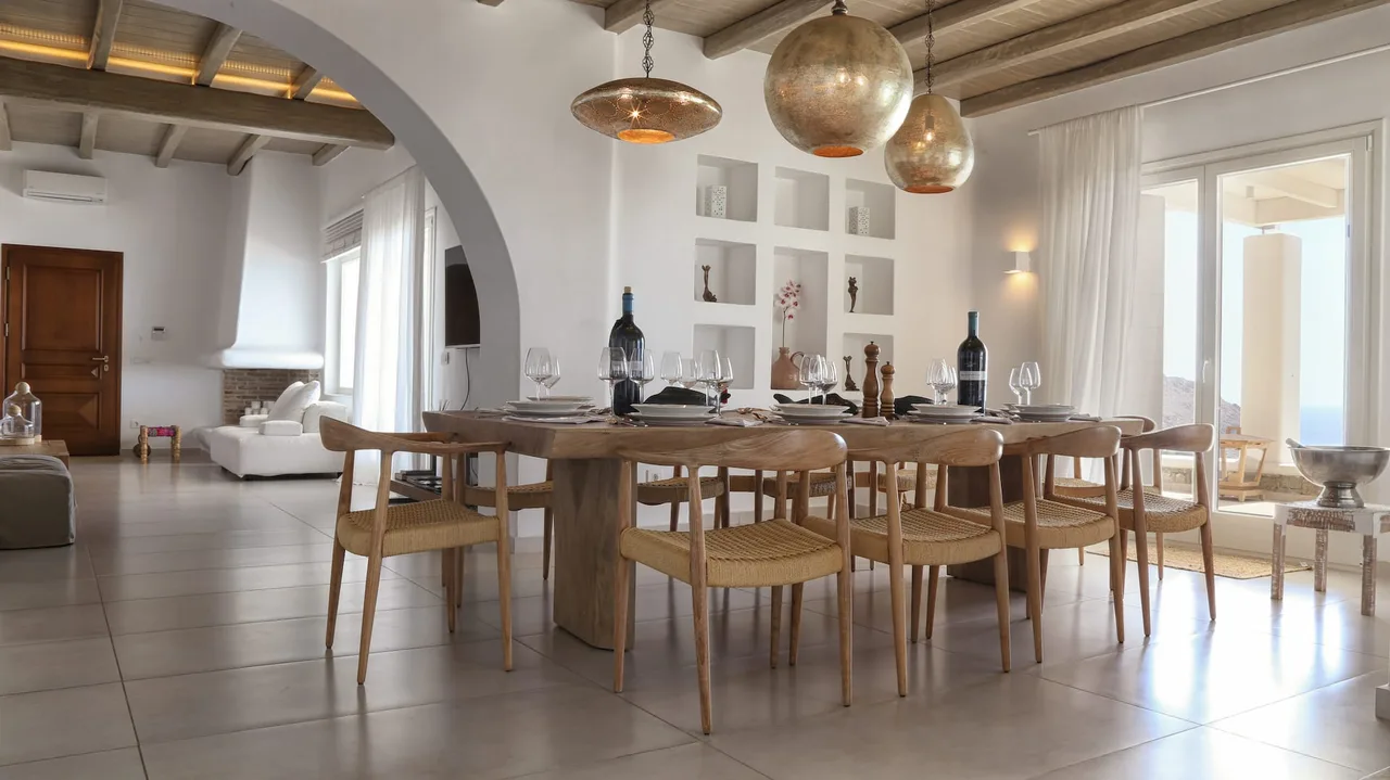 Villa de Firma Griega enclavada en una colina sobre la Playa de Elia, foto 4