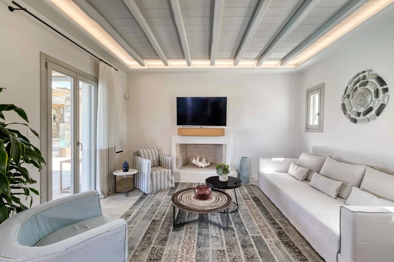 Beeindruckende Familienvilla mit üppigen Gärten und Pool, Foto 2