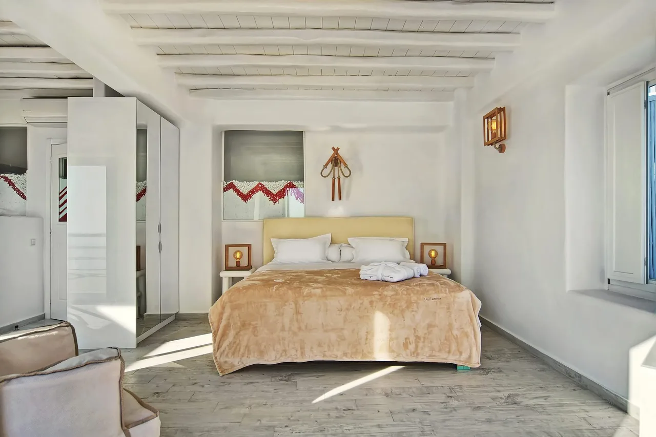Charmante 8-Zimmer-Villa mit Tennisplatz und Pool, Foto 2
