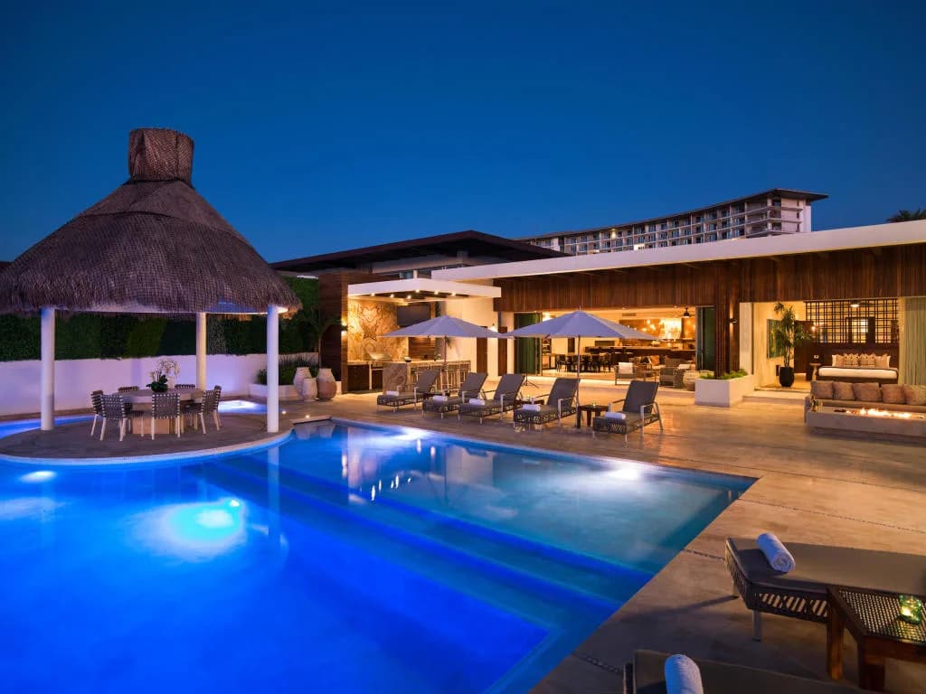 Gloriosa villa de playa con atardeceres sobre el océano, foto 3