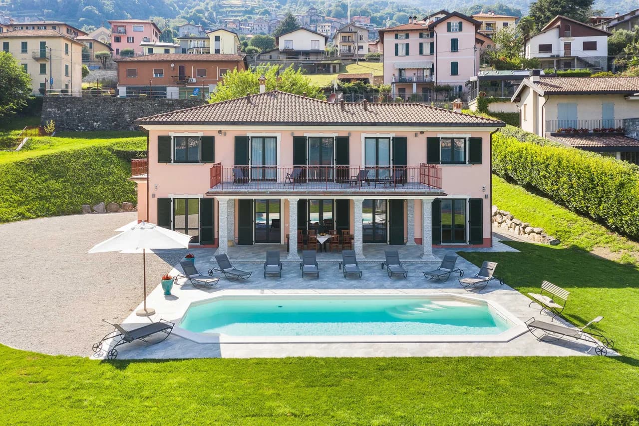 Nueva Villa Impresionante con Piscina y Acceso a la Playa, foto 3