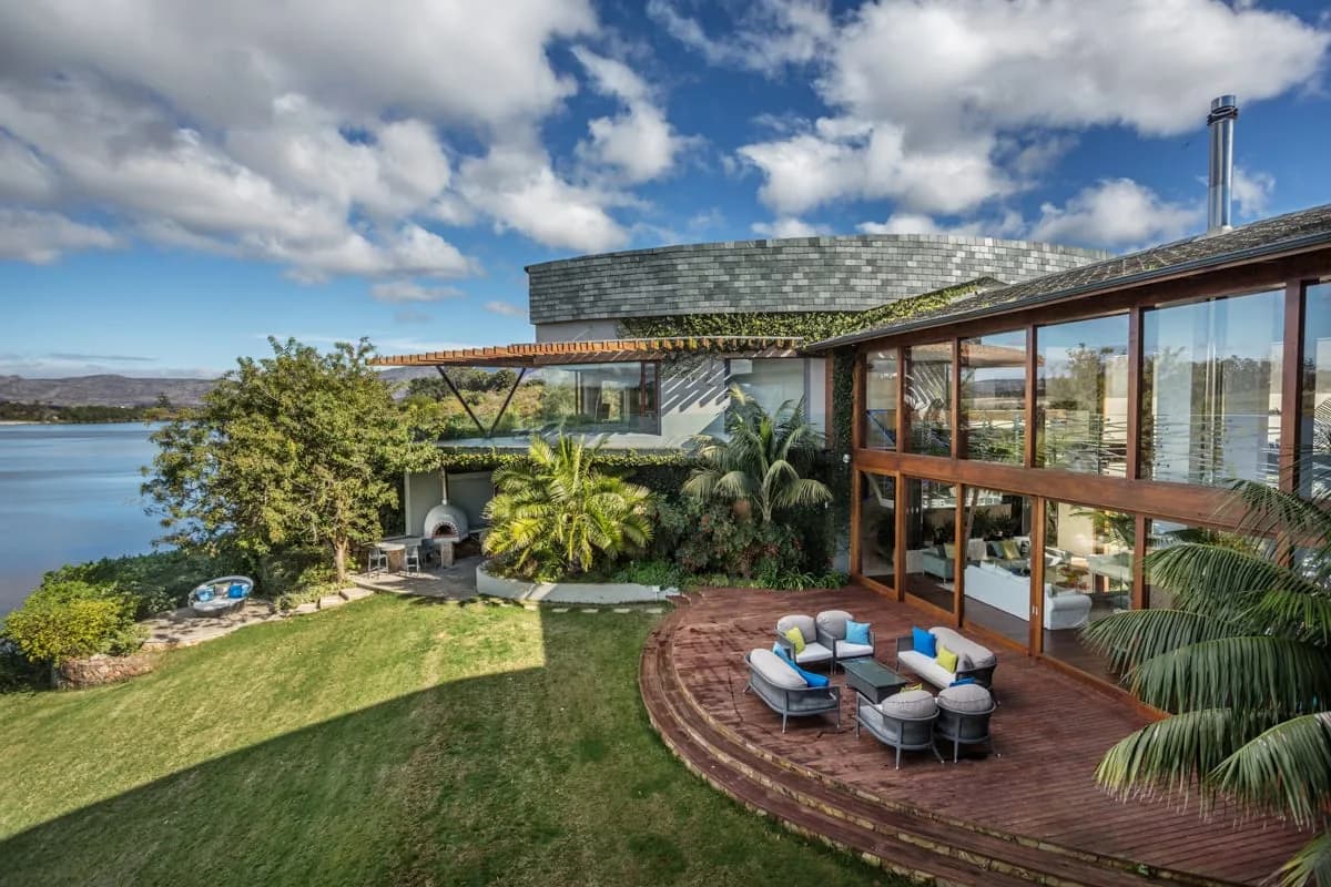 Moderne Villa in opulenter Umgebung, Foto 5