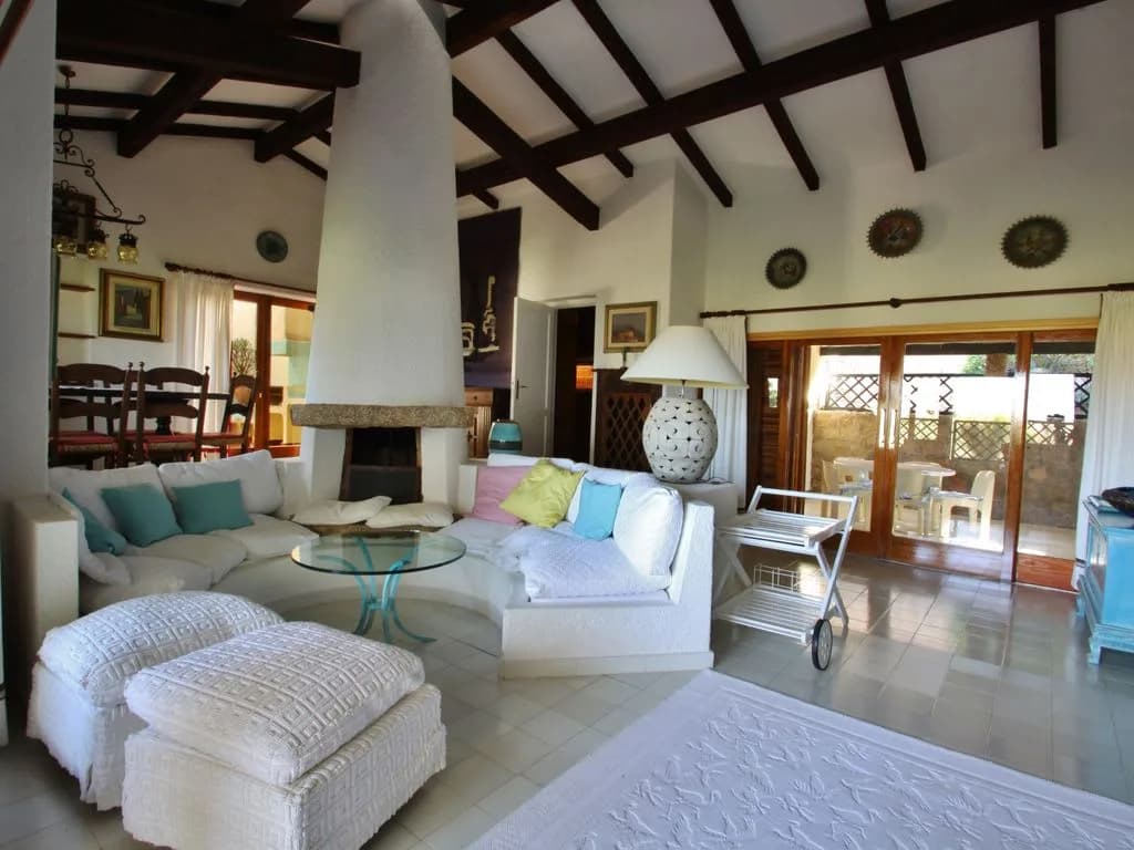 Die weiß gestaltete Villa, Foto 2